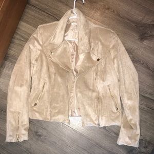 Nice thick heavy blazer just don’t wear it